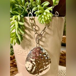 Silpada .925 Sterling Silver large hammered teardrop shaped pendant in EUC $95